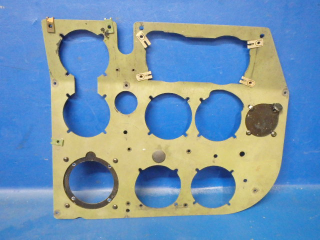 0513133-2 Cessna - Panel-Shock Mounted Instrument LH